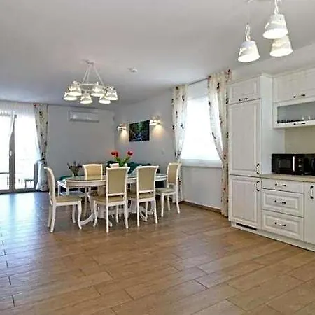 Hotel Elegant With Private Pool In Bale