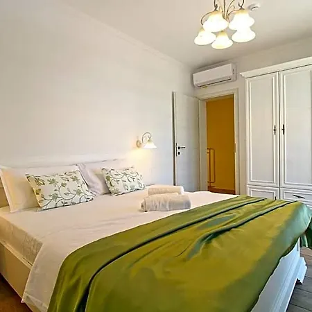 Hotel Elegant With Private Pool In *